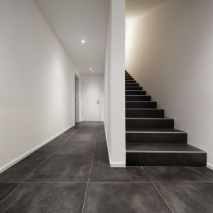 Gefliestes Treppenhaus